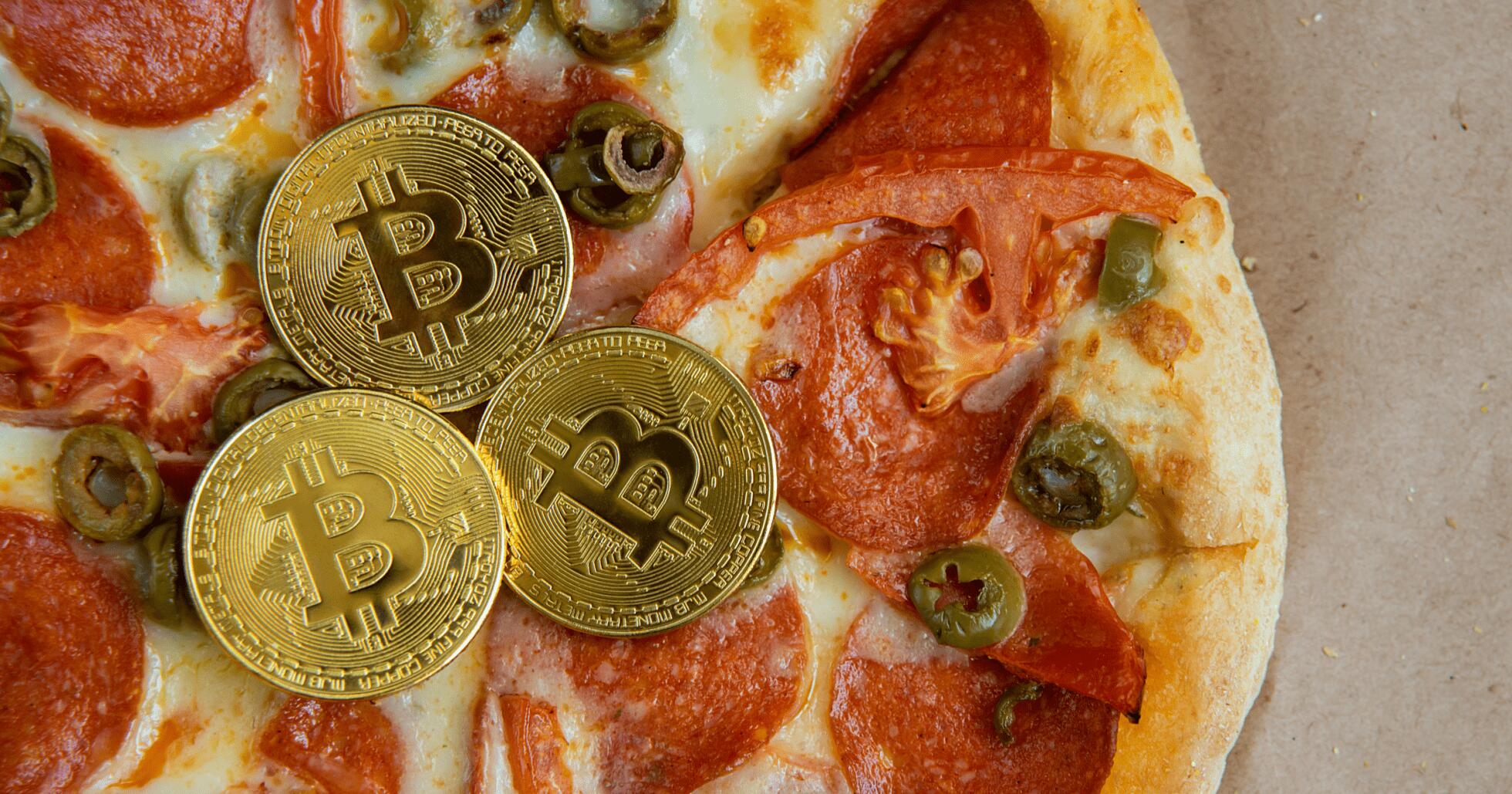 Bitcoins-laying-down-on-pizza.jpg